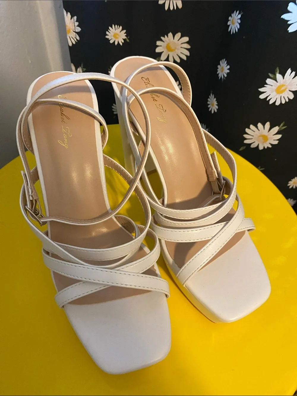 Cream Strappy Platform Block Heels - Women NWOT size 8
